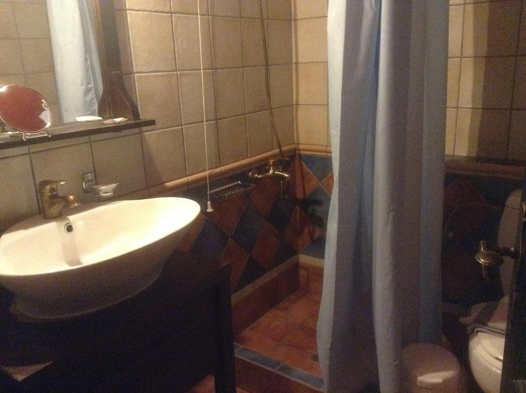 ホテル Astrovolia カランバカ 部屋 写真